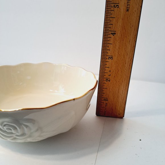 Lenox Collections 5.5” Rose Blossom China Bowl decorated with 24 karat gold. - Picture 6 of 8